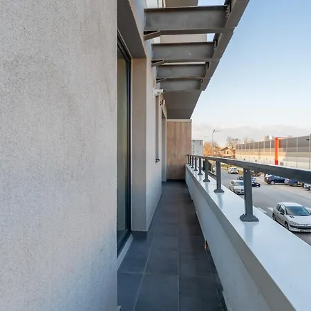 Mohost Say - Exclusive 2Br Retreat With Balcony * Μπρασόβ