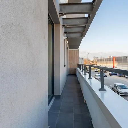 Mohost Say - 2br Luxe With Balcony & Views * Брашов